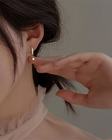 Gold Cube Hoop Earrings-2