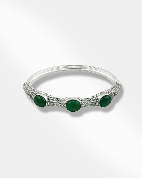 Silver Plated Bracelet With Green Stone