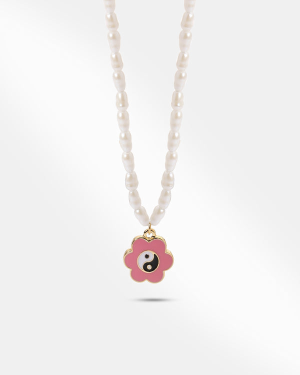 Pearl Necklace With Pink Color Pendant 