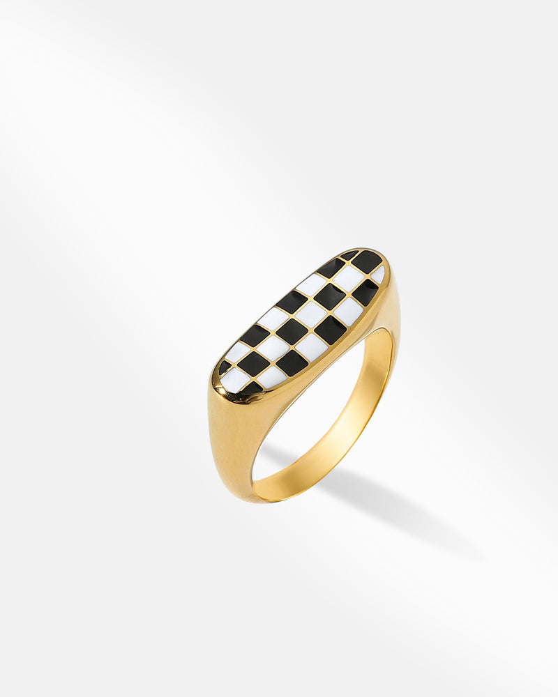 Two-Tone Checkerboard Oval Shape Ring